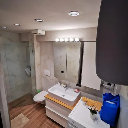 The Cozy Flat アパート *